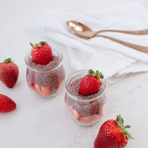 Easy Strawberry Chia Pudding